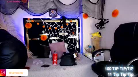 Moon Water   online show from 10-18-25, 11:33