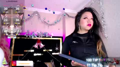 Moon Water   online show from 12-04-25, 10:35