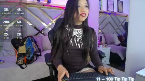 Snapshot of moon_water__ chatting on 04-21-26, 11:16 Moon Water online show from 04-21-26, 11:16
