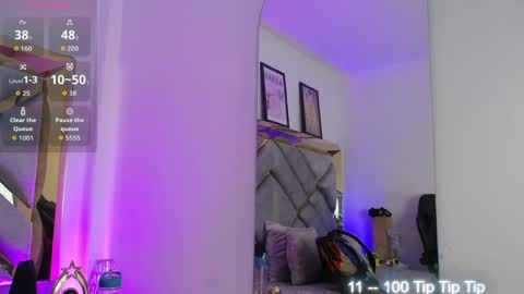 Snapshot of moon_water__ chatting on 04-29-26, 10:52 Moon Water online show from 04-29-26, 10:52