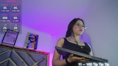 Snapshot of moon_water__ chatting on 05-01-26, 10:53 Moon Water online show from 05-01-26, 10:53