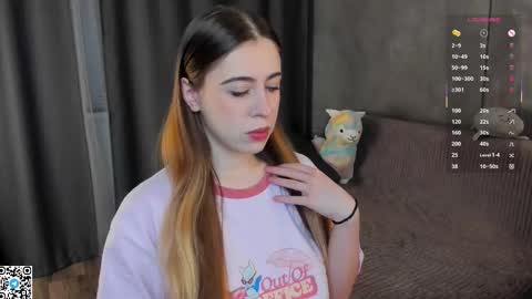 Sophia online show from 11-29-25, 03:15