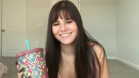 Snapshot of mooniminx chatting on 09-15-25, 07:58 mooni minx online show from 09-15-25, 07:58