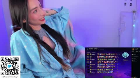 Snapshot of moonlady_ chatting on 01-19-25, 05:48 MOON online show from 01-19-25, 05:48