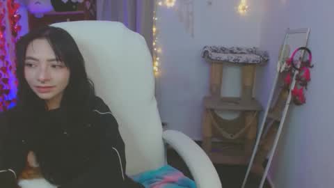 MOON  online show from 05-03-26, 12:27