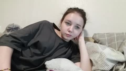 moonlightpoison online show from 06-05-26, 05:25