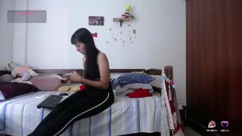 moonlunita online show from 09-22-25, 03:47