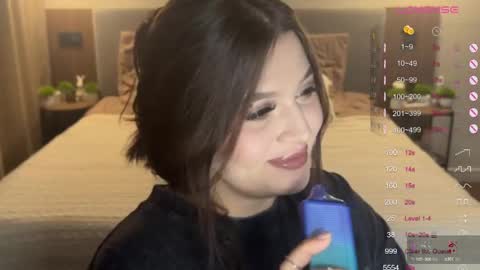 Snapshot of moonrenata chatting on 10-15-25, 08:20 Ri online show from 10-15-25, 08:20