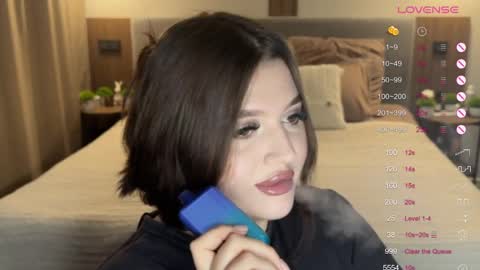 Snapshot of moonrenata chatting on 10-16-25, 07:48 Ri online show from 10-16-25, 07:48