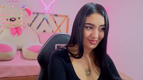 Moon  online show from 09-18-25, 07:38