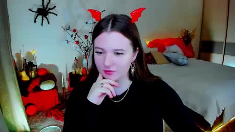 Betty online show from 10-26-25, 04:07