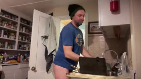 Moon online show from 01-16-25, 02:41