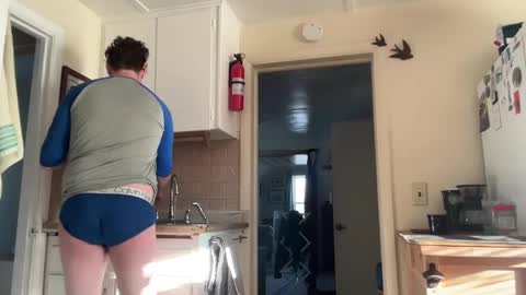 Moon online show from 02-21-25, 10:04