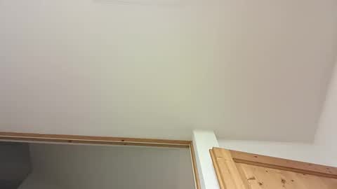 moos1 online show from 09-15-25, 07:47