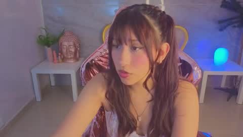 Mora  online show from 03-08-26, 03:32