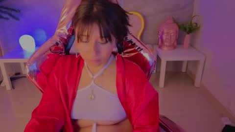 Mora  online show from 04-14-26, 08:53