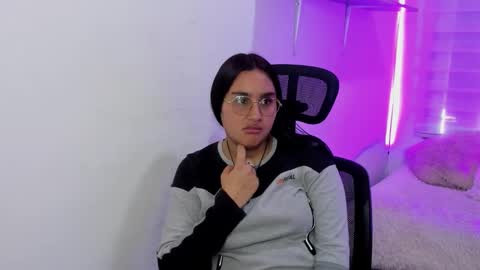 morena_rodriguez_9 online show from 01-17-26, 07:28