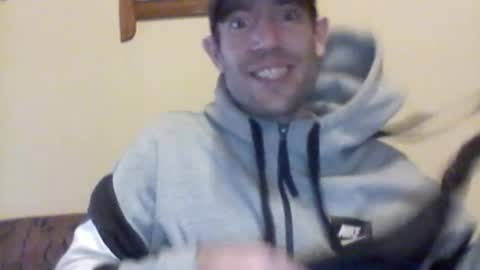 Snapshot of morenikoo26 chatting on 11-28-25, 05:21 morenikoo26 online show from 11-28-25, 05:21