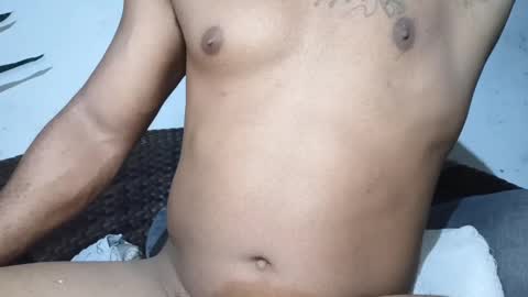 Snapshot of moreno_lutador chatting on 01-02-25, 06:50 John john online show from 01-02-25, 06:50