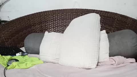 Snapshot of moreno_lutador chatting on 01-11-25, 08:11 John john online show from 01-11-25, 08:11
