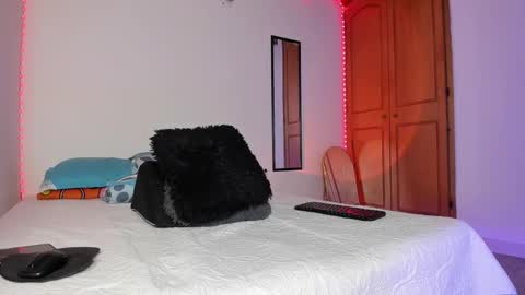 Snapshot of morenosiam chatting on 11-09-25, 10:52 morenosiam online show from 11-09-25, 10:52