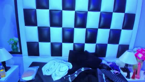 morganasmit_ online show from 05-28-26, 04:15