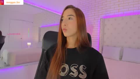 Morggan Castle online show from 09-26-25, 05:00