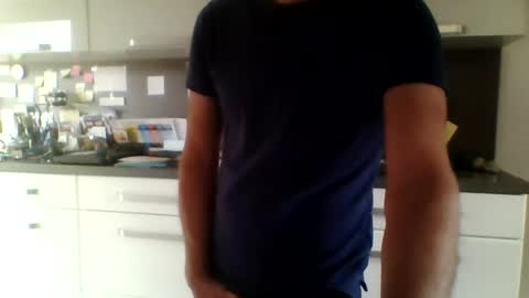 Snapshot of morningfunn chatting on 06-12-26, 10:47 morningfunn online show from 06-12-26, 10:47