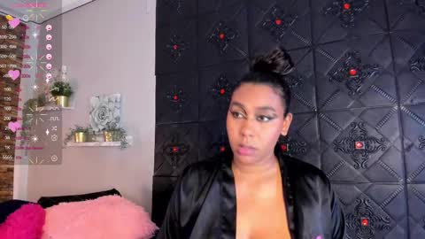 Morocha  online show from 12-02-24, 02:41