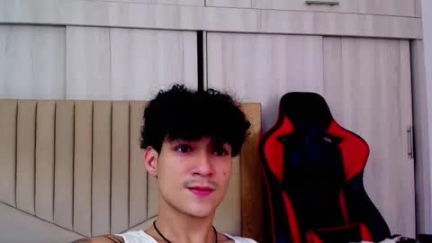 Snapshot of morthy_downey chatting on 01-22-25, 03:07 Morthy online show from 01-22-25, 03:07