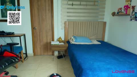 Snapshot of morthy_downey chatting on 03-08-25, 06:16 Morthy online show from 03-08-25, 06:16