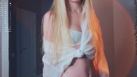 Snapshot of morwenveils chatting on 07-20-26, 11:12 morwenveils online show from 07-20-26, 11:12