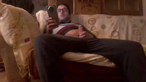 Snapshot of mospeleu chatting on 02-26-25, 07:09 Nomadu online show from 02-26-25, 07:09