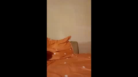 Snapshot of mospeleu chatting on 03-10-26, 02:16 Nomadu online show from 03-10-26, 02:16