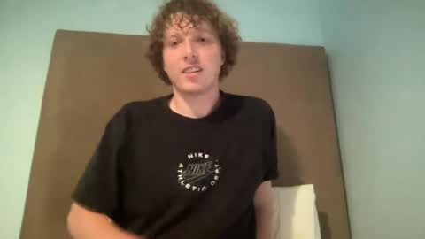 Snapshot of mosterr325 chatting on 12-21-24, 02:15 mosterr325 online show from 12-21-24, 02:15