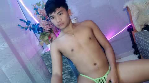 mostwantedtwink online show from 06-12-26, 11:53