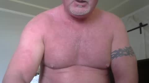 Snapshot of motorguy08 chatting on 02-27-25, 09:58 motorguy08 online show from 02-27-25, 09:58