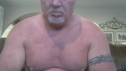 Snapshot of motorguy08 chatting on 09-24-25, 02:53 motorguy08 online show from 09-24-25, 02:53