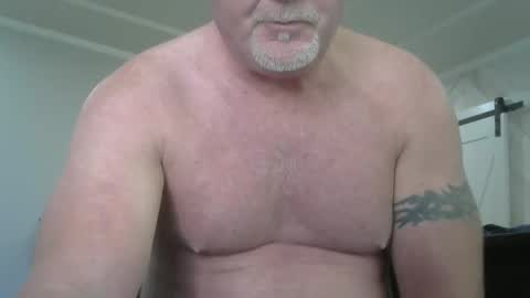 Snapshot of motorguy08 chatting on 10-02-25, 03:08 motorguy08 online show from 10-02-25, 03:08