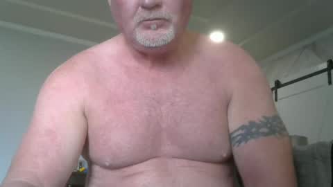 Snapshot of motorguy08 chatting on 10-03-25, 09:23 motorguy08 online show from 10-03-25, 09:23