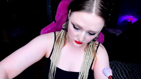 Snapshot of motorkate chatting on 02-17-25, 02:15 motorkate online show from 02-17-25, 02:15