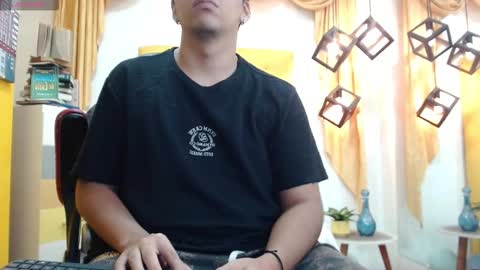 Snapshot of mou_fly chatting on 09-14-25, 12:37 Mou Fly online show from 09-14-25, 12:37