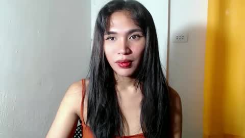 Snapshot of mouiline_rouge69 chatting on 04-19-26, 11:29 mouiline_rouge69 online show from 04-19-26, 11:29