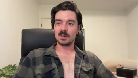 moustachematt online show from 06-25-26, 03:50