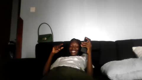 Mouthymiss online show from 03-04-25, 11:08