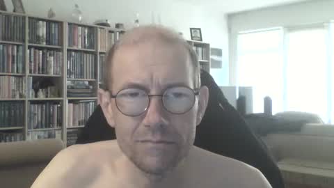 Frederik online show from 05-07-26, 09:25