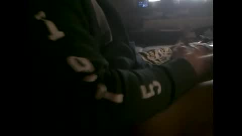 mowgli1977 online show from 11-16-25, 09:15