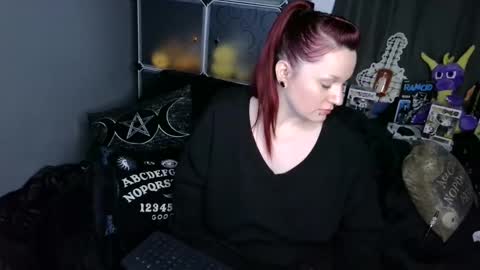 Moxxxie Morbid online show from 01-02-25, 02:43
