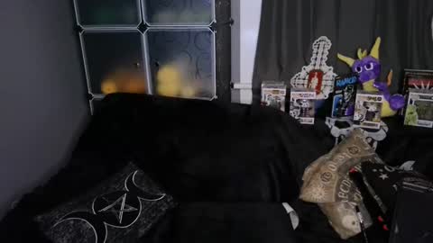 Moxxxie Morbid online show from 02-05-25, 06:13