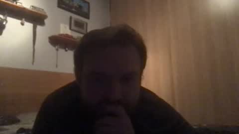 mr834565 online show from 11-29-25, 08:23